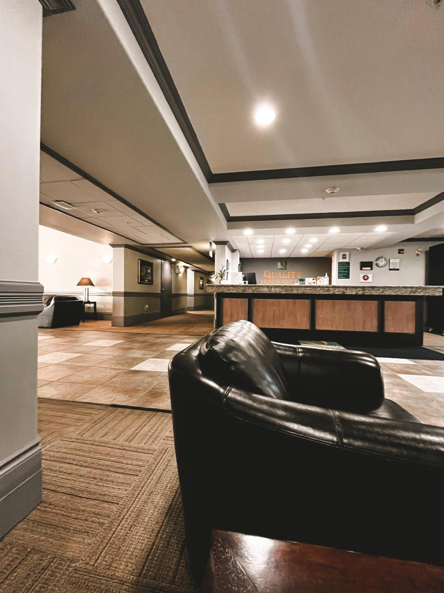 Quality Inn & Suites Hinton Luaran gambar