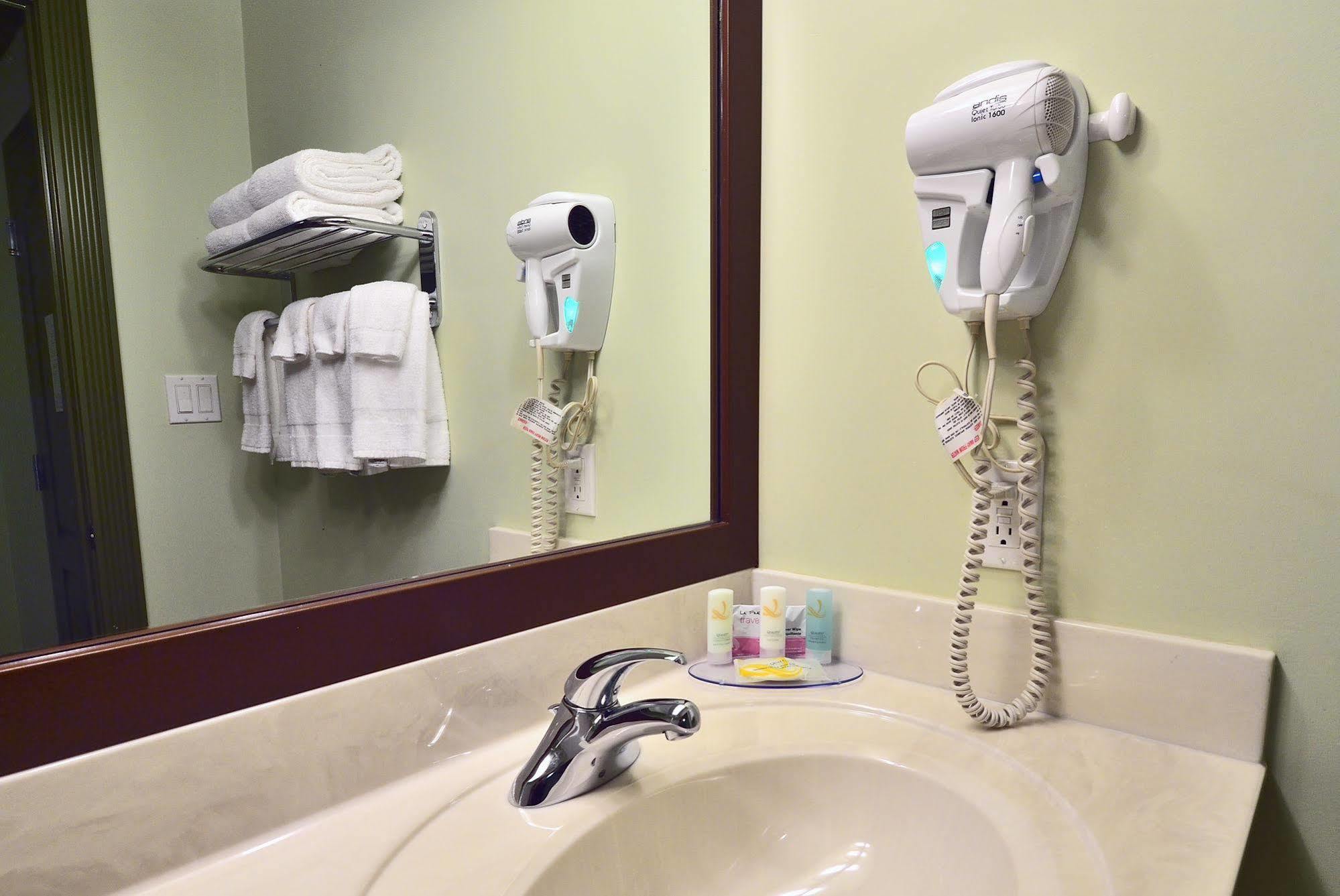 Quality Inn & Suites Hinton Luaran gambar