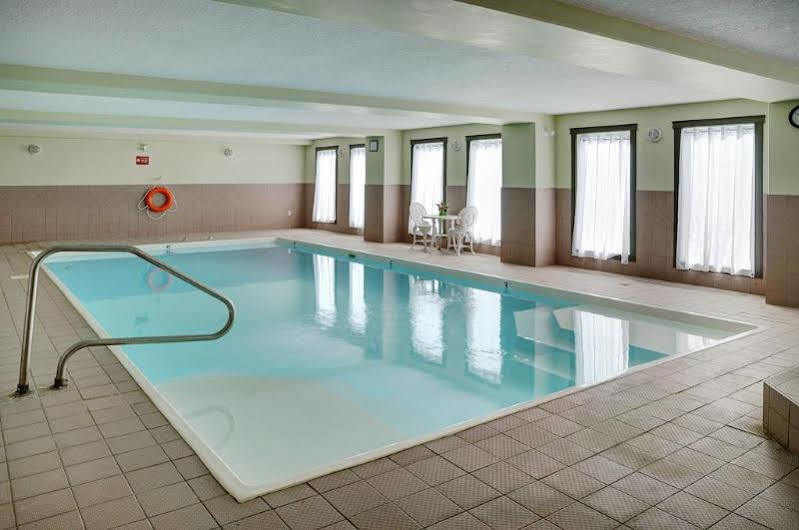 Quality Inn & Suites Hinton Luaran gambar